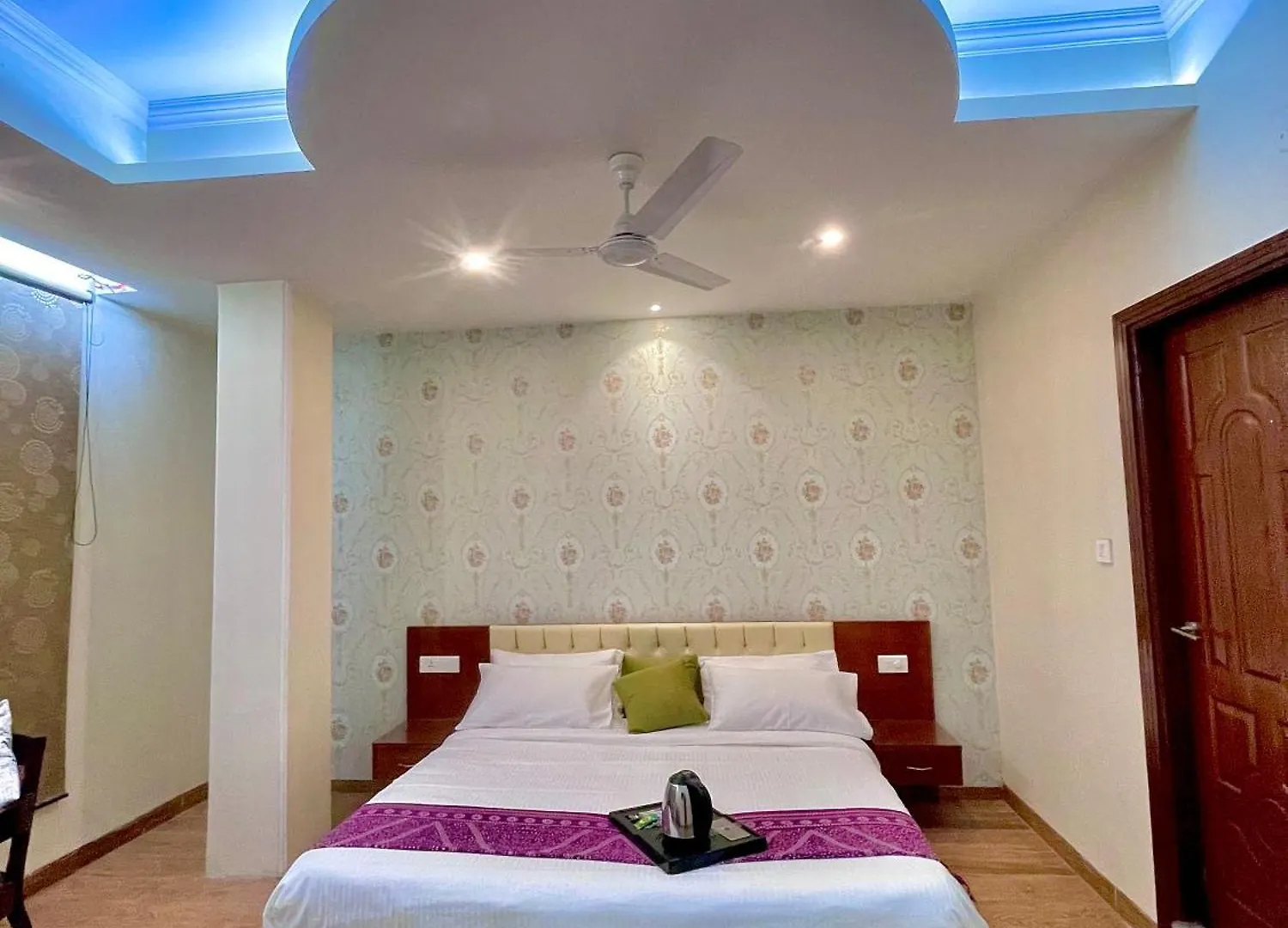 The Waypoint Inn Shimla Hotel
